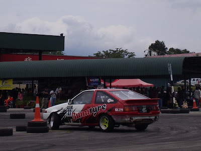 Car on drifting