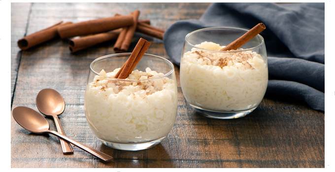 Arroz blanco y negro con leche vegetal