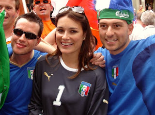 Alena Seredova Supermodels and Girl Fan From Italy in World Cup 2010 