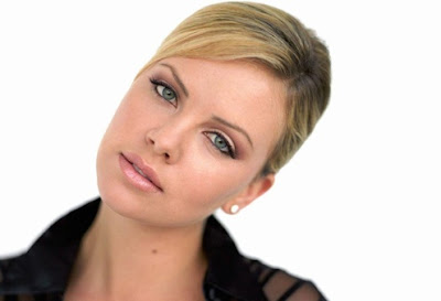 Charlize Theron, actriz y modelo protagonista del FILMA2 de la semana en Making Of