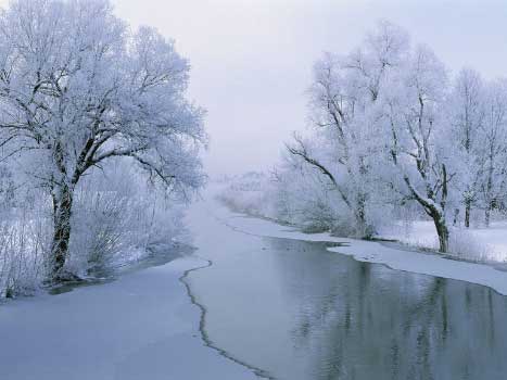 Najlepše zimske pozadine za računar - River in winter