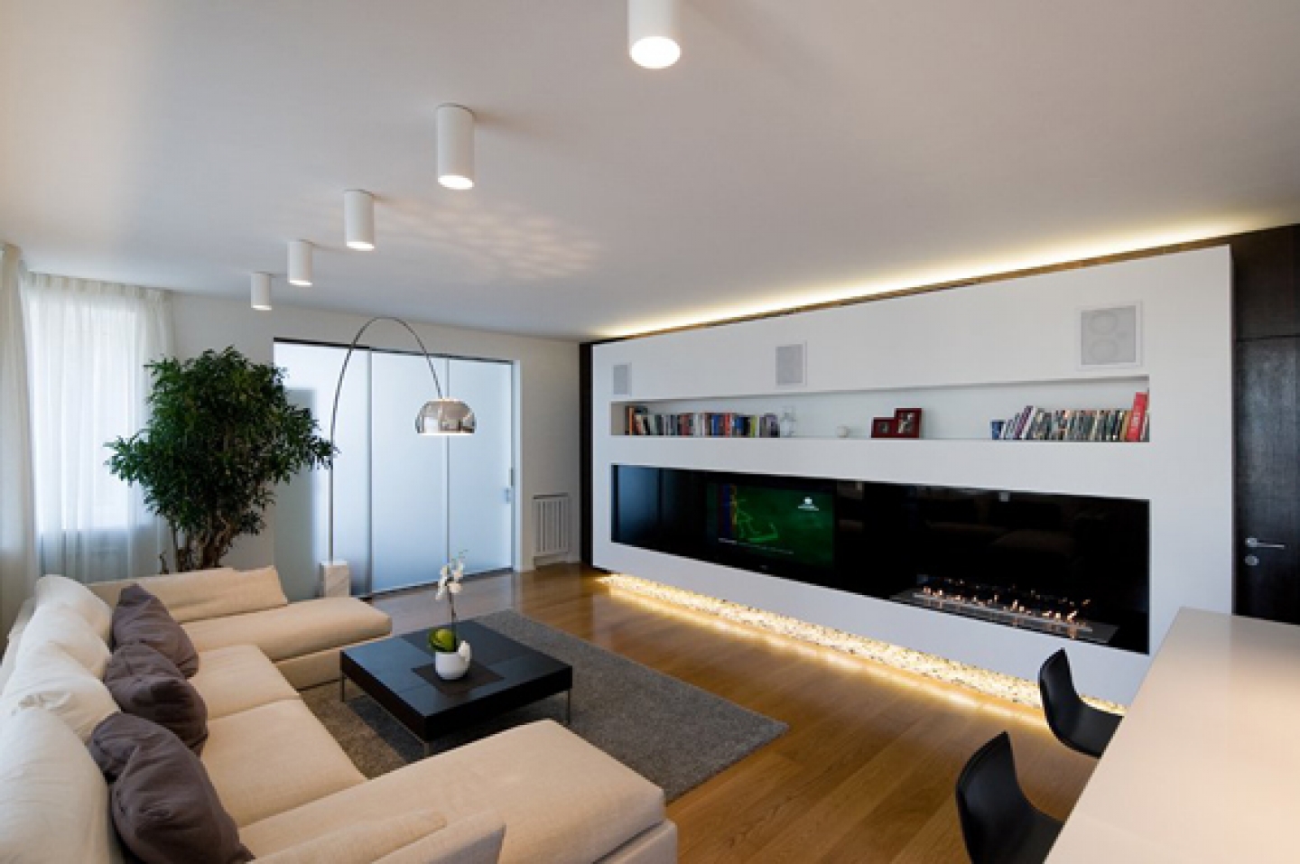 pictures of modern living rooms decorated