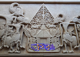 Ukiran relief untuk hiasan tempel pada dinding motif gambar wayang pendawa lima