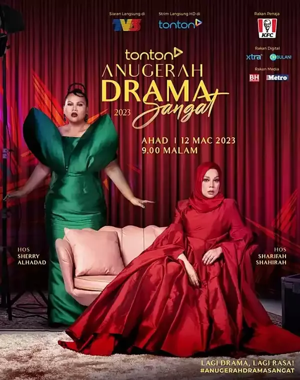 Poster gambar pengacara Anugerah Drama Sangat 2023 Sherry Al Hadad dan Sharifah Shahirah