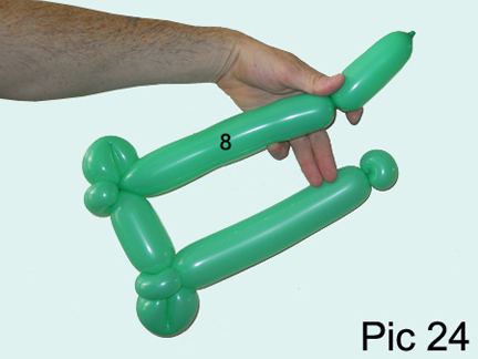 Download Balloon animals twisting instructions: Crocodile balloon hat. How to make balloon crocodile hat ...