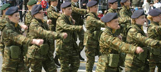 Θητεία έξι μηνών για τις γυναίκες στο στρατό