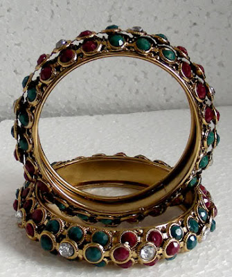 Antique Bangles Ladies Wear