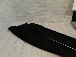 未使用品　1532108　Buffalo David Bitton Pantalon para Dama Negro 10　９９０円