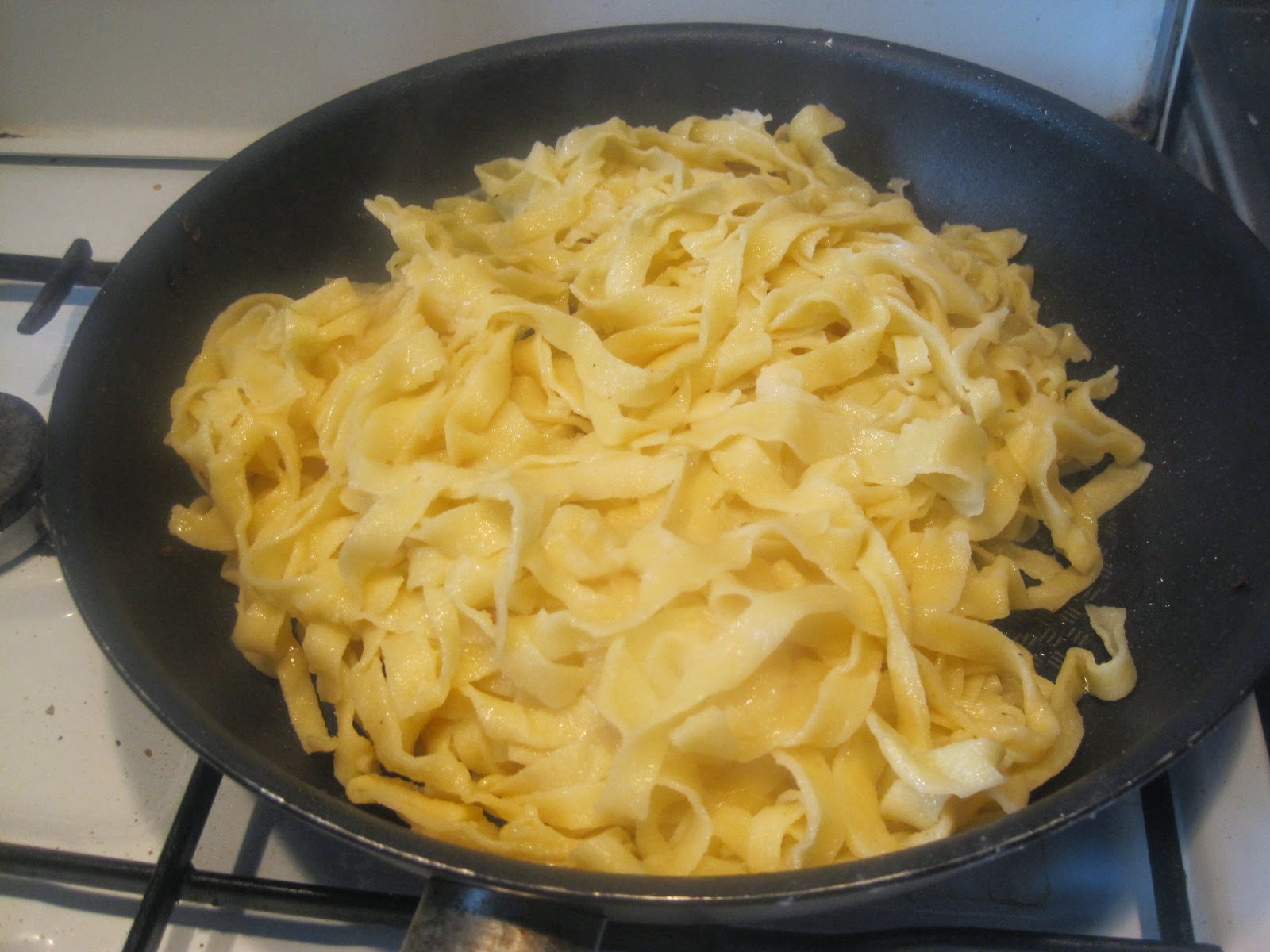 Nudelteig selbst gemacht Rezepte Chefkoch  - nudelteig selber machen