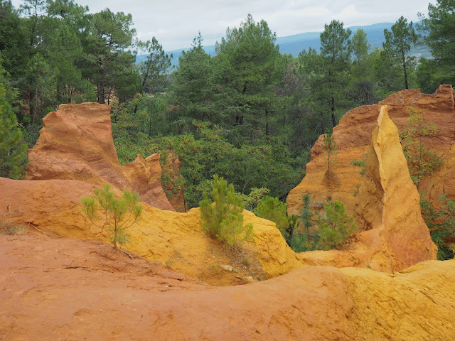 Руссильон, тропа охры (Roussillon, ocher trail)