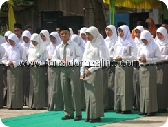 Perpisahan Kelas XII di SMAN Pintar Kuansing TP 20092010 25