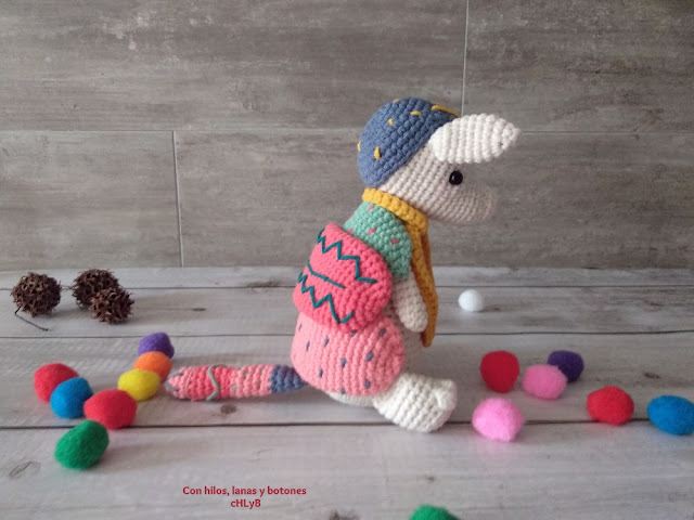 Con hilos, lanas y botones: Ramón el Armadillo amigurumi (patrón de Amour Fou)