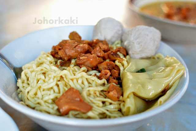Indonesian-Street-Food-Jakarta