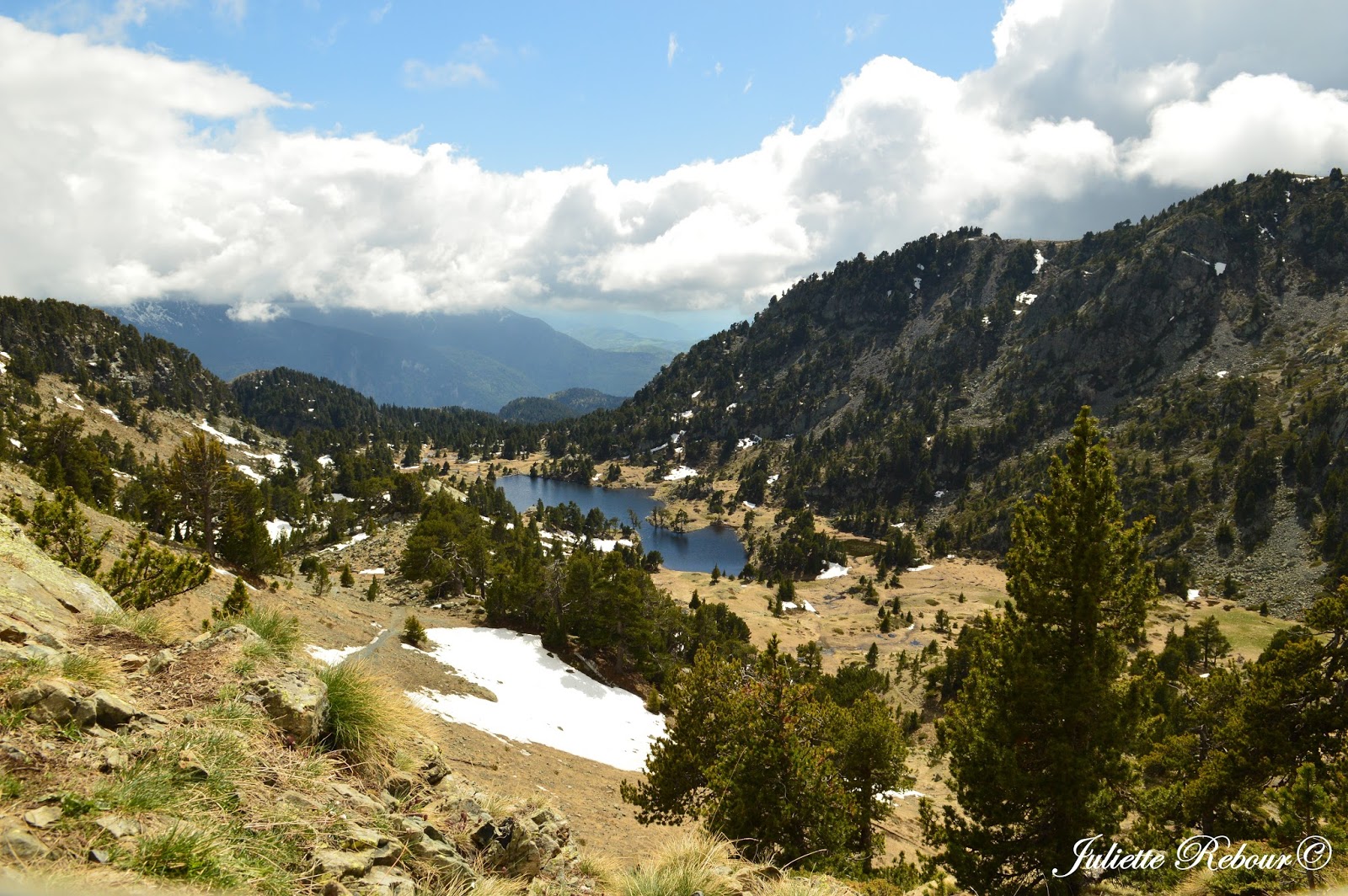 https://lecomptearebour.blogspot.com/2017/08/belledonne-randonnee-au-lac-achard.html