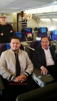 gambar sempoi dato sri anwar dengan ustaz fatul bari yang tiada dalam media 1