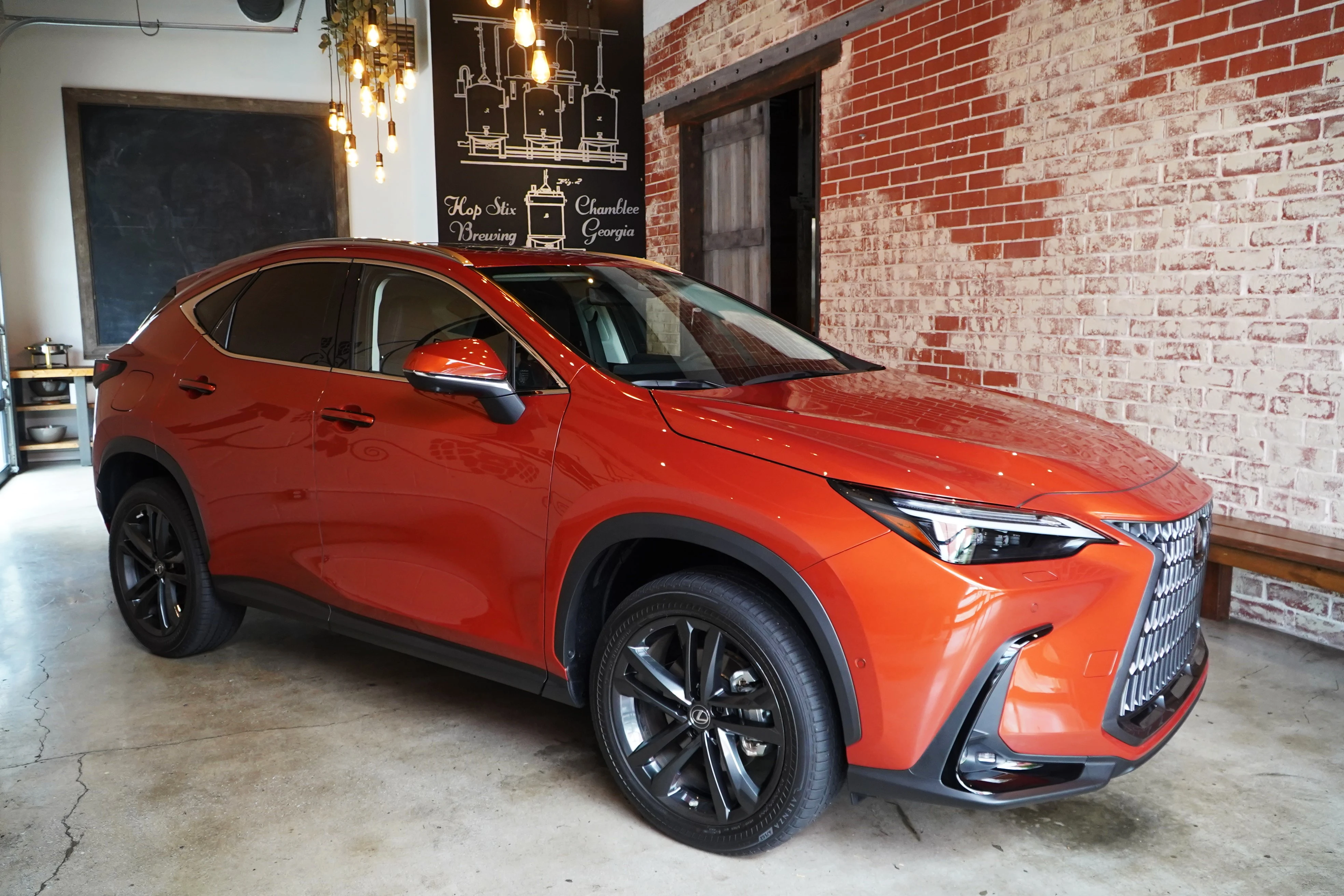 Lexus NX 450h+