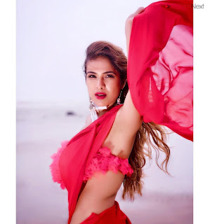 Neha Malik in Red Saree Amazing Beauty Stunning Red   .xyz Exclusive 010.jpg