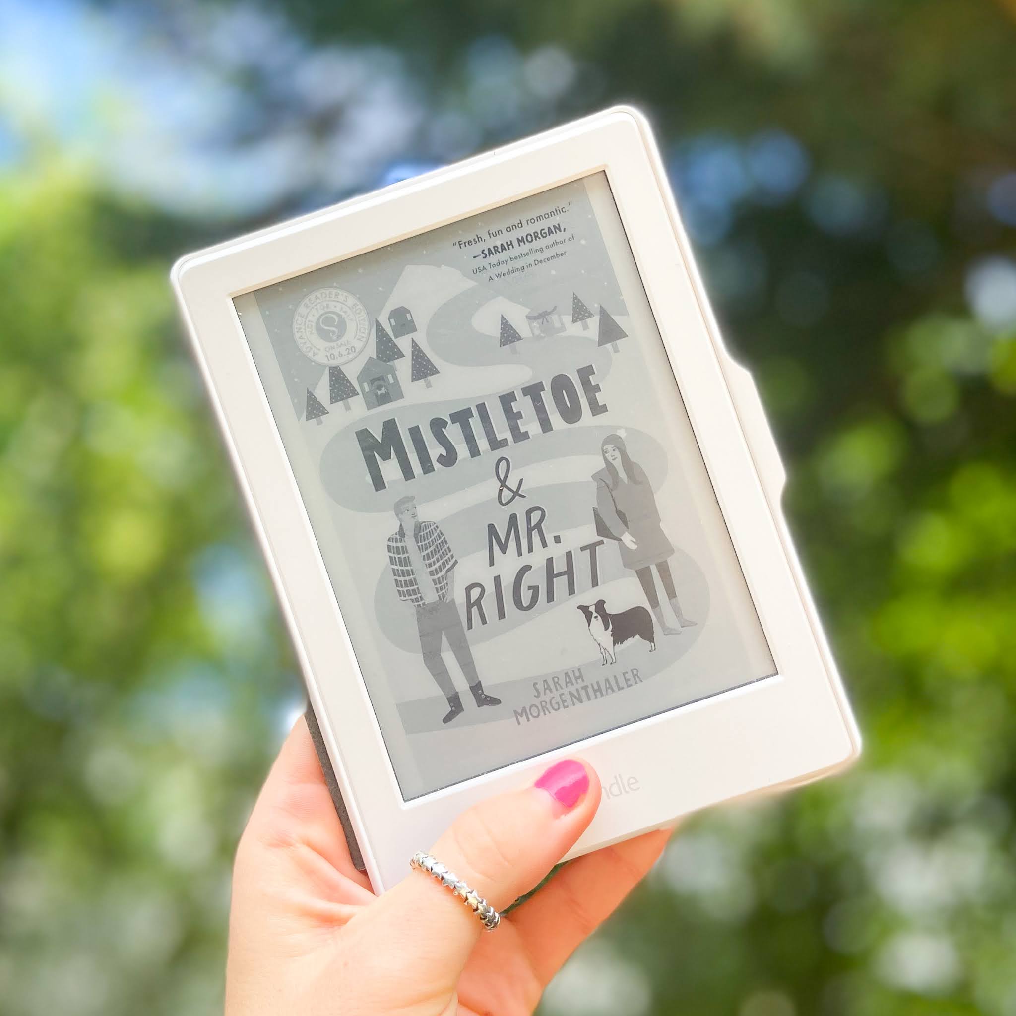 Mistletoe and Mr Right - Sarah Morgenthaler | Spoiler Free Book Review