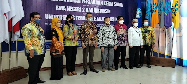 SMAN 2 Banjarmasin kerja sama dengan UT