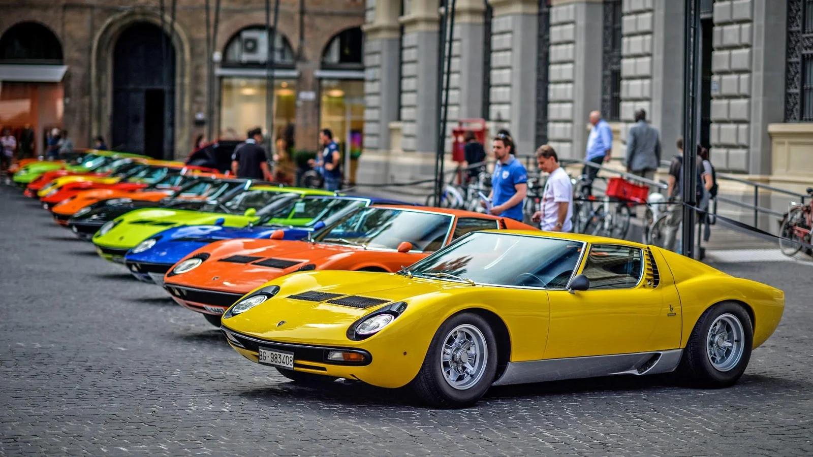 Lamborghini Miura