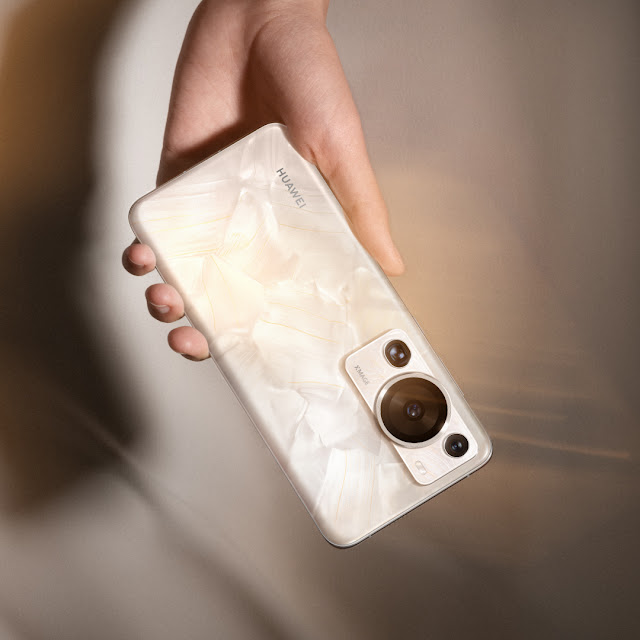 The @HuaweiZA #HuaweiP60Pro Will Change the Way We Think About Smartphone Design with its Rococo Pearl Finish