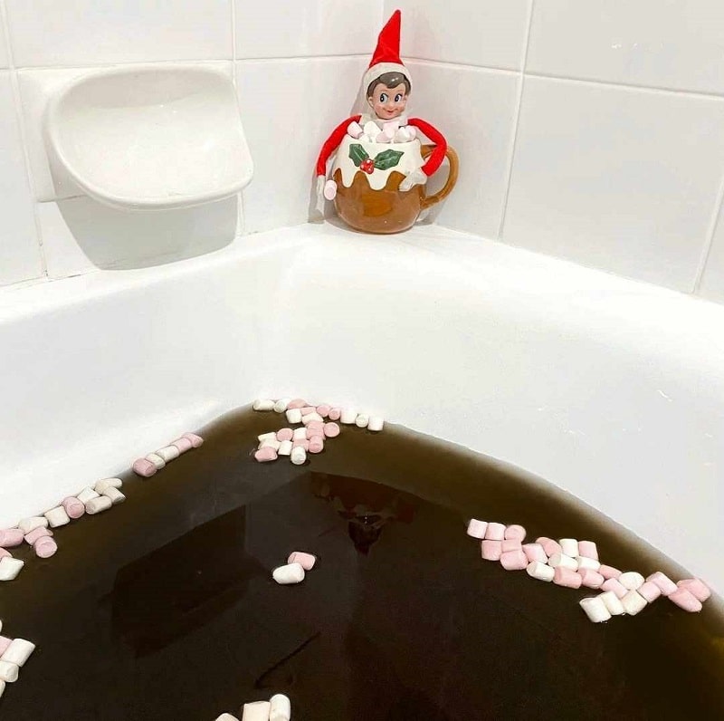 elf made a hot chocolate bath