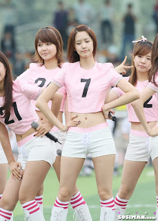 Im Yoona Korean Cute Girl Singer Sexy Photo at Namyangju Central Football Game 8