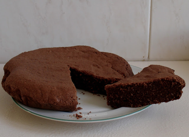 LaCoquetteRebelle - Recette des brownies sans noix avec ou sans coco.