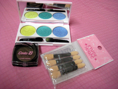 Spring Fashion Haul on Asian Beauty Blog  Etude Haul And Swatches   Majolica Eyeshadow Swatch