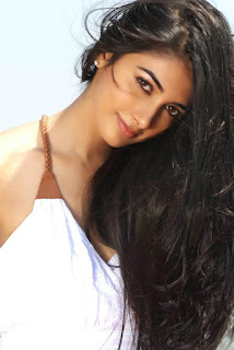 Pooja Hegde full hd wallpaper, Pooja Hegde high defination wallpaper, Pooja Hegde wallpaper free download, Pooja Hegde free image