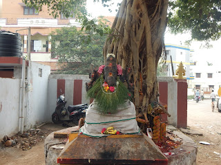 Ganesha at the Entrance  