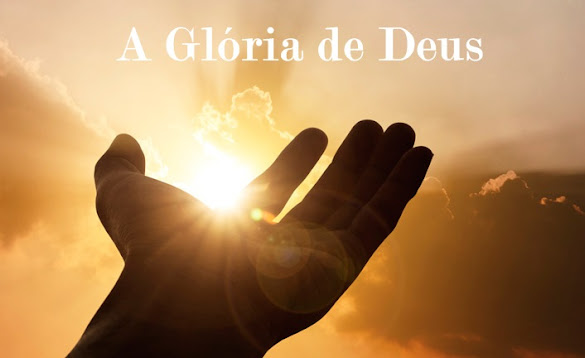 A-Glória-de-Deus" - Manifestação-Divina-e-Chamado-à-Adoração