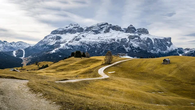 Free Amazing View of the Dolomites Mountains wallpaper. Click on the image above to download for HD, Widescreen, Ultra HD desktop monitors, Android, Apple iPhone mobiles, tablets. 