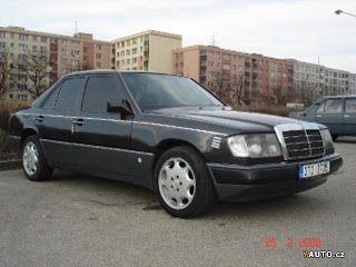 Mercedes-Benz W124