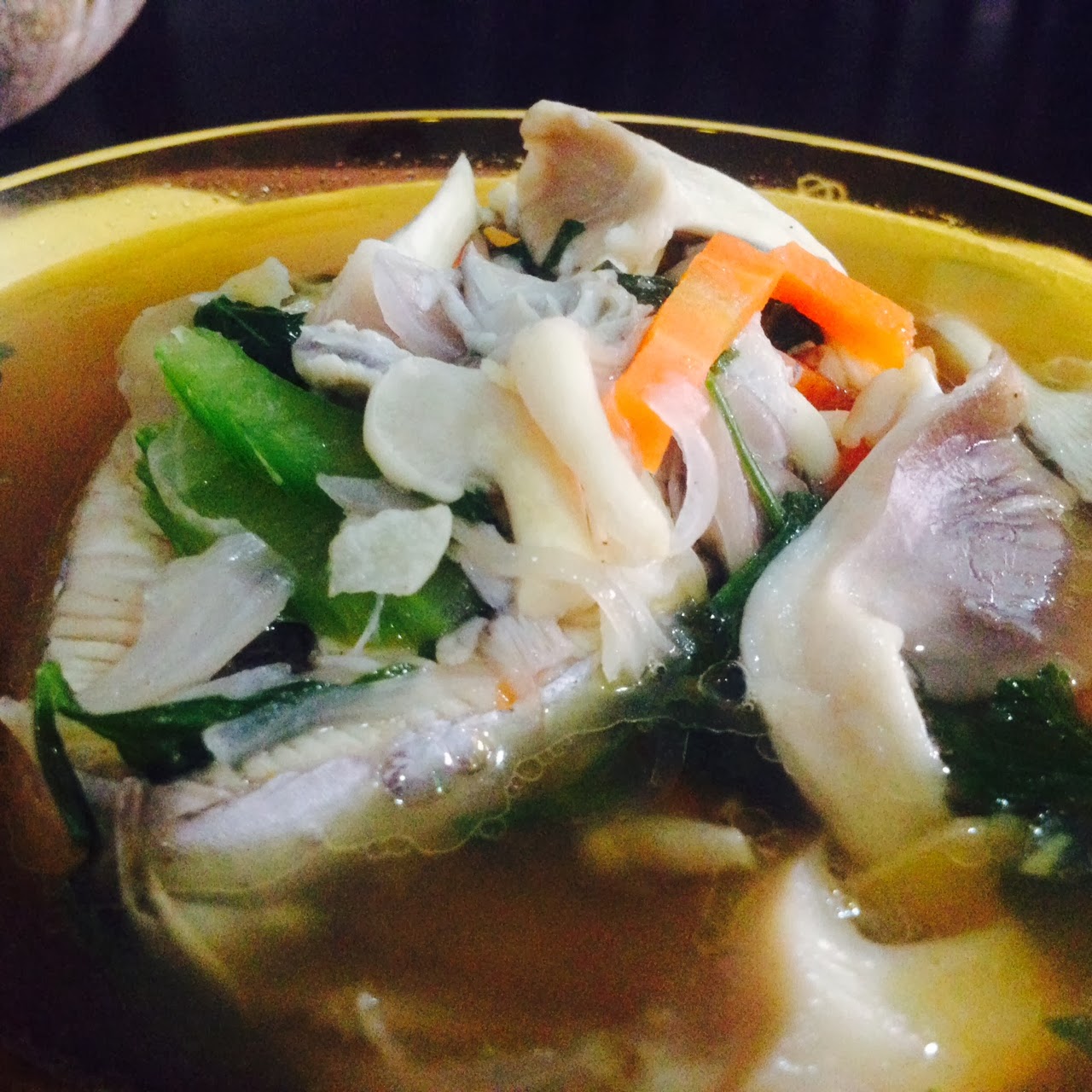 Cik Wan Kitchen: Sup Ikan Tenggiri Bercendawan dan Halia