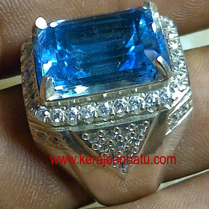 NATURAL BLUE TOPAZ JUMBO KODE P 923