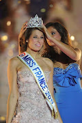 Miss France 2011 was elected yesterday night, and the reign was passed to 19 .