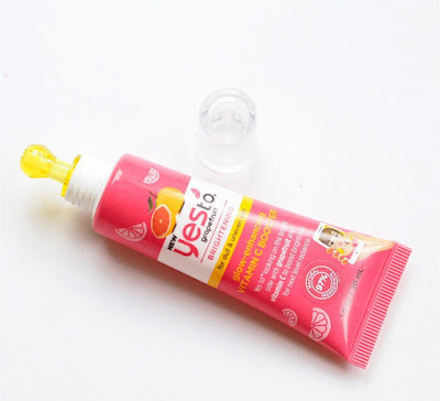 https://www.asos.com/us/yes-to/yes-to-grapefruit-vitamin-c-brightening-booster/prd/12022360?clr=&colourWayId=16359207&SearchQuery=&cid=18622