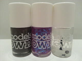 models-own-mermaids-tears-nail-polish