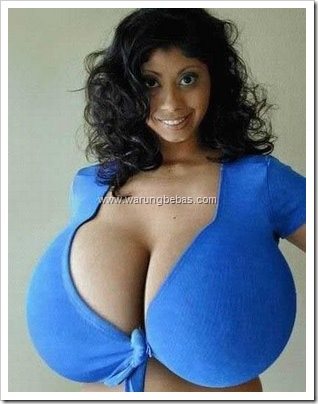 ridiculously_large_breasts