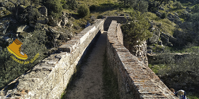 Canal sobre el puente del Molino de El Altillo