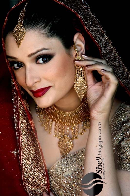 indian bridal makeup pictures. indian bridal makeup pictures.