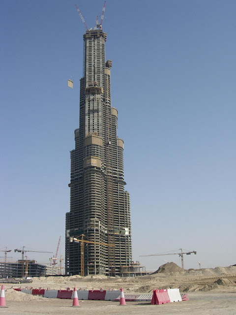 [burj-dubai-wallpaper-Dubai-uae.jpg]