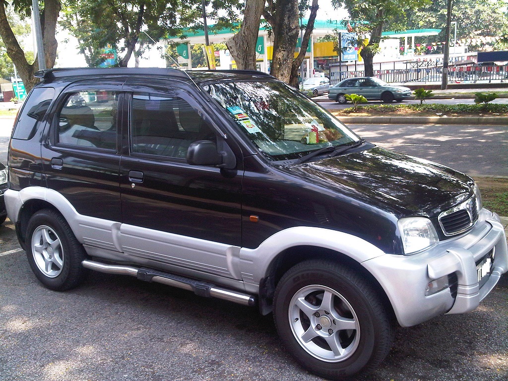 Bazar Kereta: Perodua Kembara 1.3 AT 2002 Premium