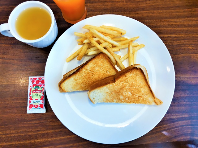 ジョナサン　佐倉ユーカリが丘店　ハム＆チーズサンドモーニング