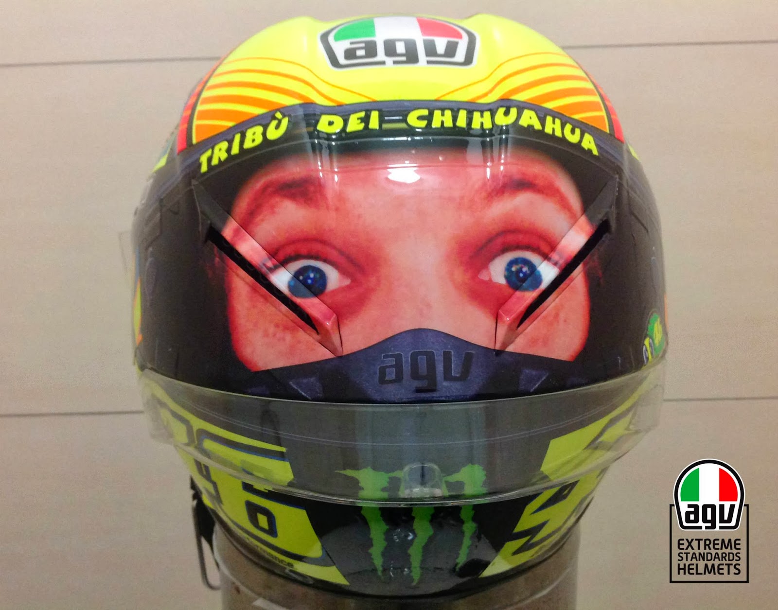 Valentino Rossi "Second Eyes" helmet - 600RR.net
