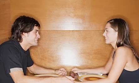 man woman-How To Tell If You’re A Good First Date 