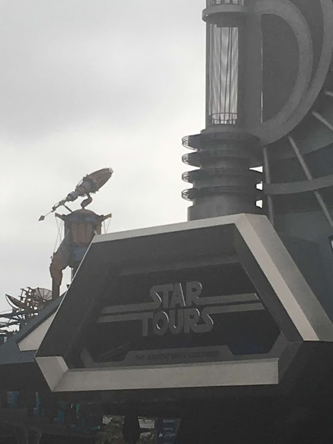 Star Tours Entrance Disneyland Tomorrowland