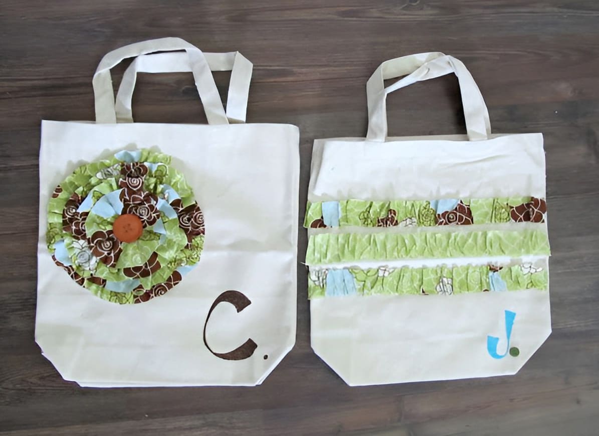 How to Decorate a Tote Bag