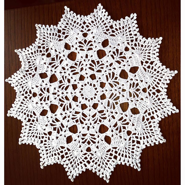 Solar Brilliance Crochet Doily. crochetandknitstudio.blogspot.com